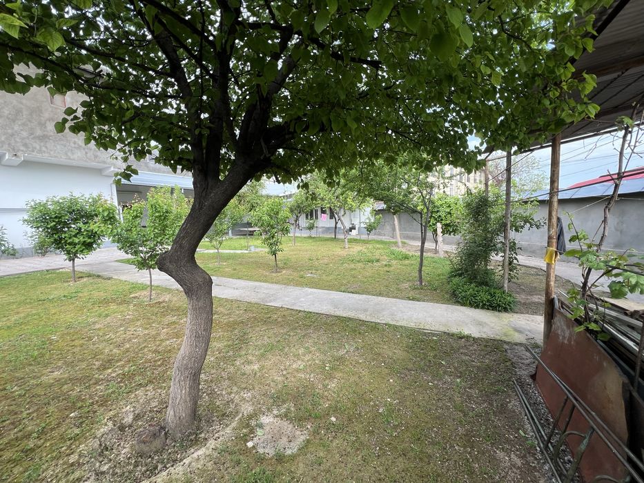 Samarqand Darvozada Xovli  Sotiladi