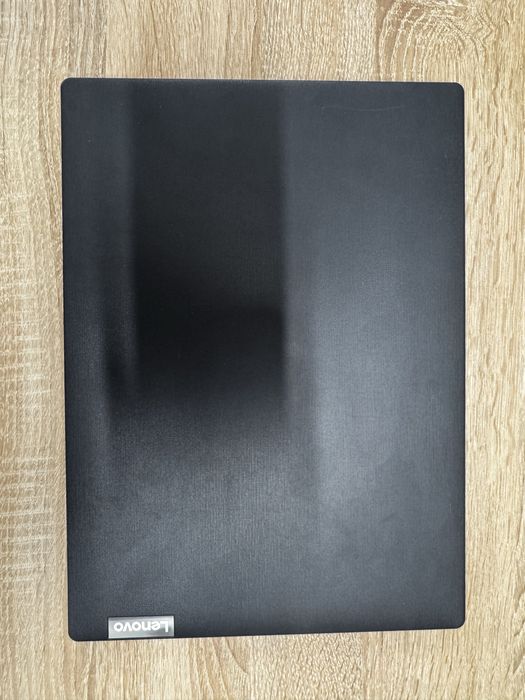 Продам Ноутбук Lenova V14 Athlon Gold 3150U 8/128gb SSD Win10