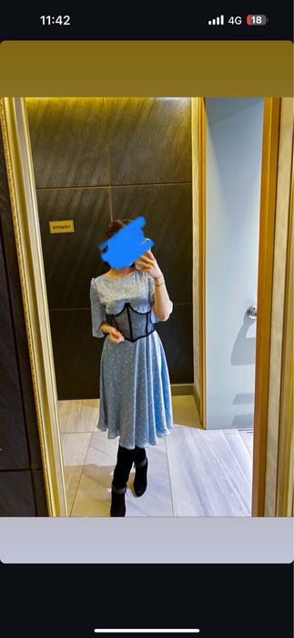 Шелковое платье миди