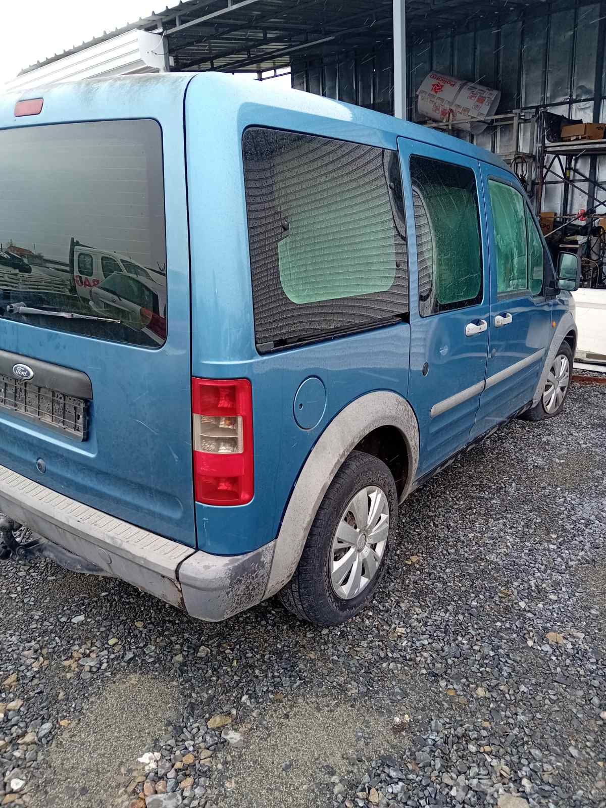 Ford Connect 1.8 TDCI 2007 година 90к.с. - 2бр син и бял на части