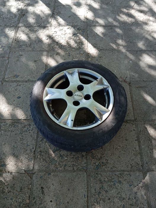 4 Джанти за опел 15 цола с 4гуми Дунлоп летни