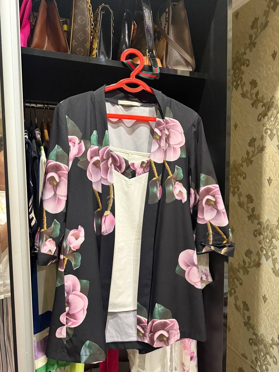 Fendi,h&m,футболка,платья