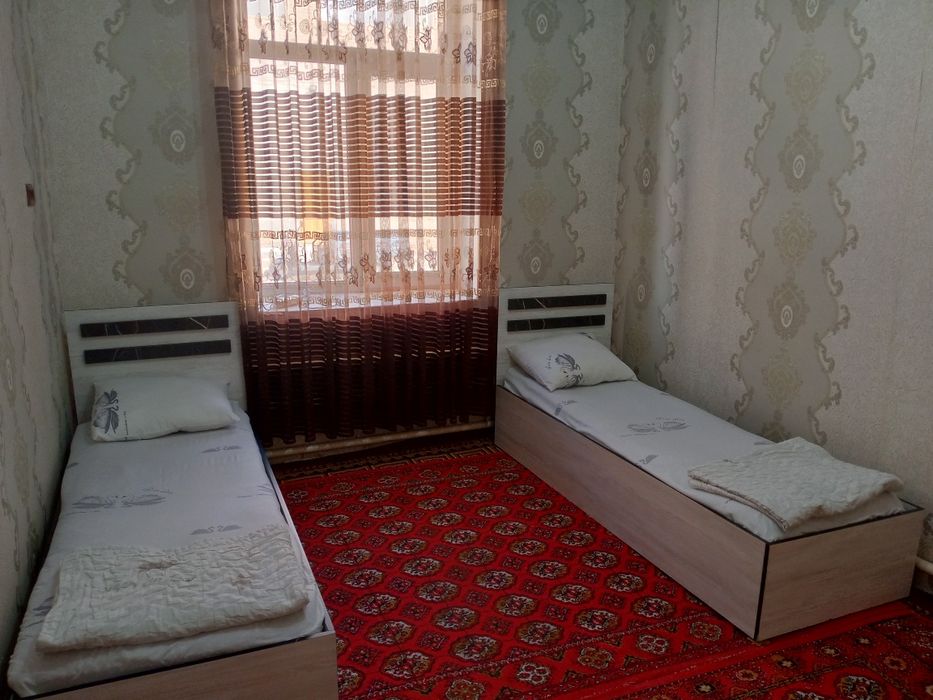 Хоразм Хива мехмонхона ичан кала ичида жойлашган