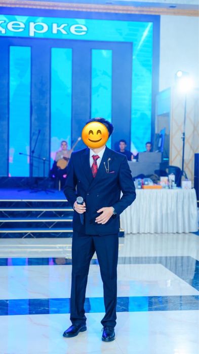 Новый мужской костюм