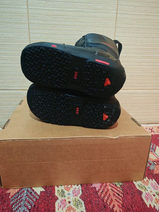 Boots snowboard Salomon Savage Nr.Eu 38-mondo 23,5