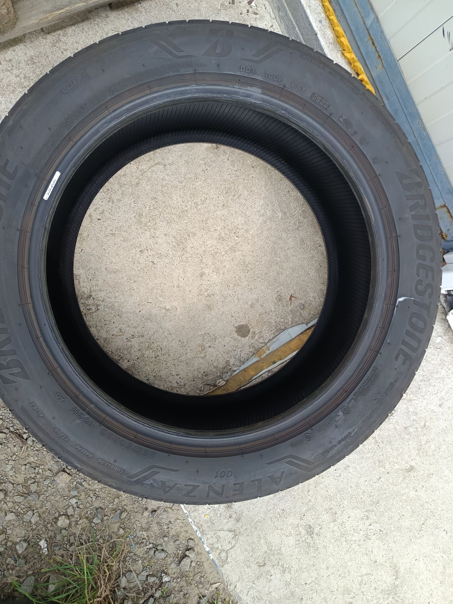 255 50 20 BRIDGESTONE Дот 3622