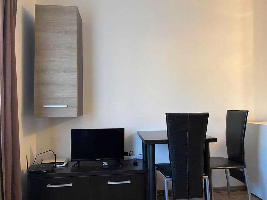 Proprietar, garsoniera moderna Calea Aradului- Iulius Mall