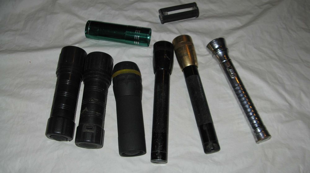 7 lanterne in buna stare de functionare 40 lei toate    -   comandate