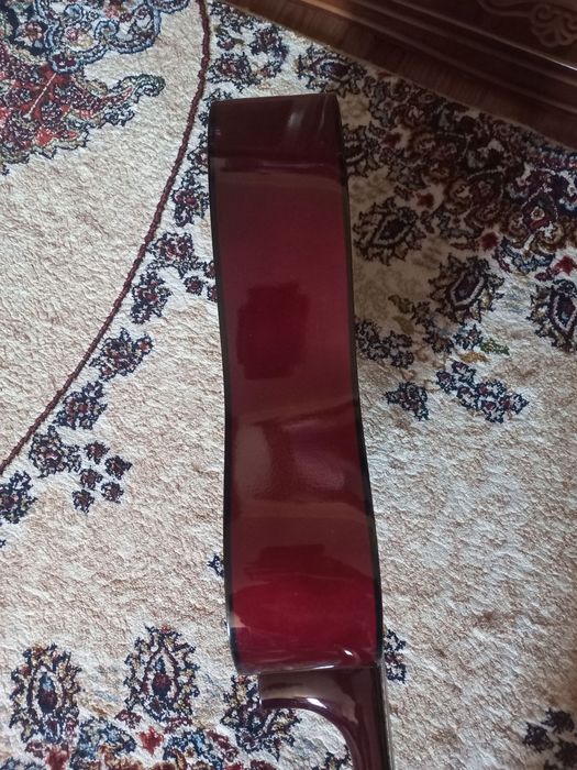 Gitara Klassik sotiladi
