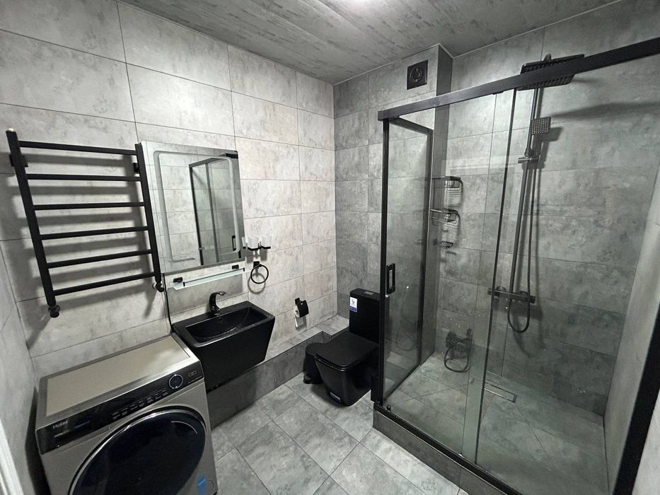 Продается юнусабадский район шахристанский 5-ком 124m2