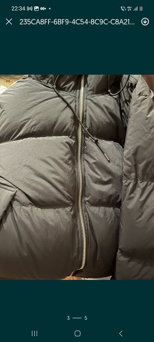 Vand geaca de iarna Arket