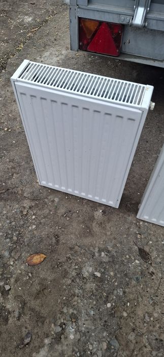Doua Calorifere din otel stare foarte buna