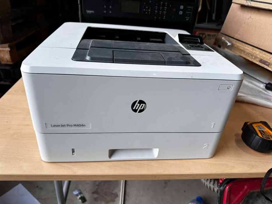 Лазерен принтер HP LaserJet Pro M404n – тестван, напълно работещ