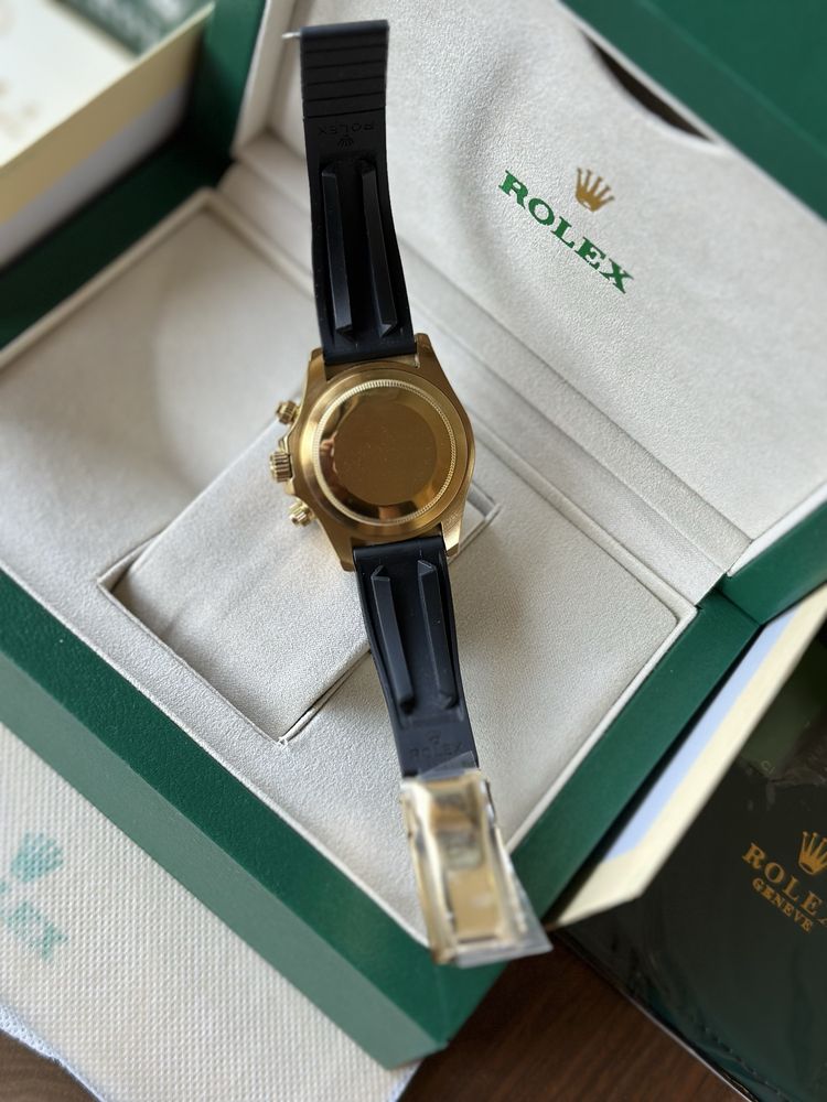 Rolex Daytona Cosmograph “Meteorite” Gold Rubber Strap 40 mm