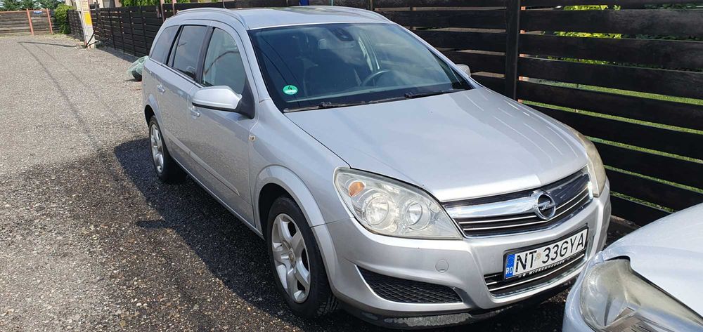 Vand Opel Astra H. An 2008.