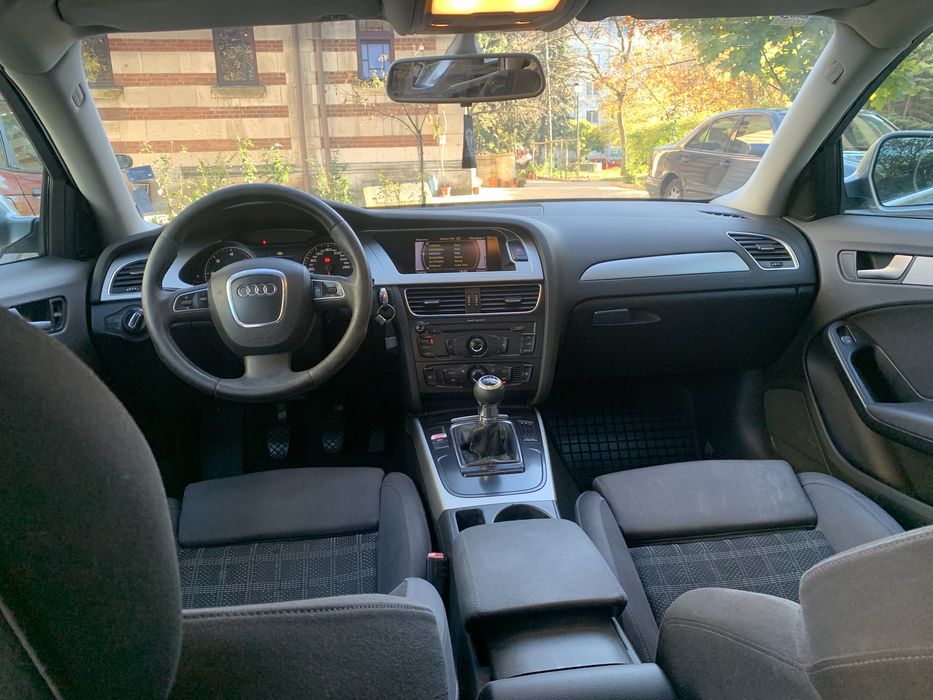 Ауди А4 B8 2.0 TDI