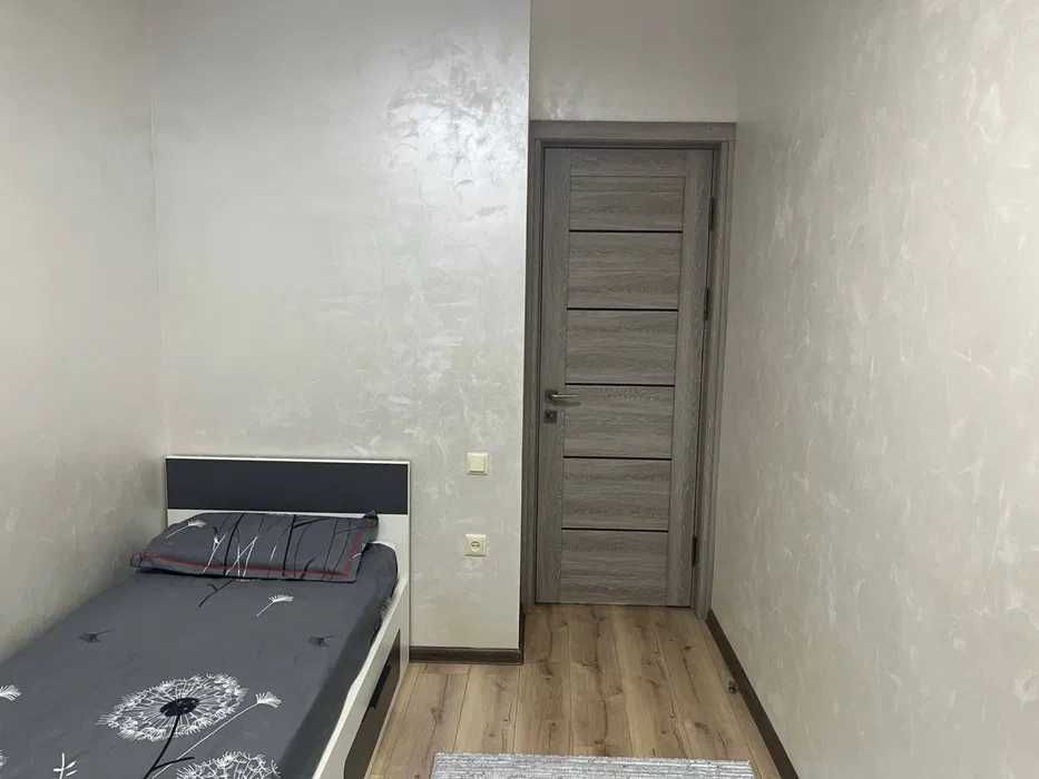 R6 Сдаю Шикарную Квартиру 3/3/9 на Паркентский ор-р ЖК Век!!!