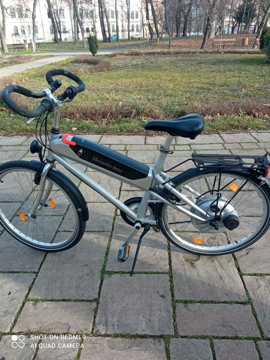 Vând bicicleta electrica