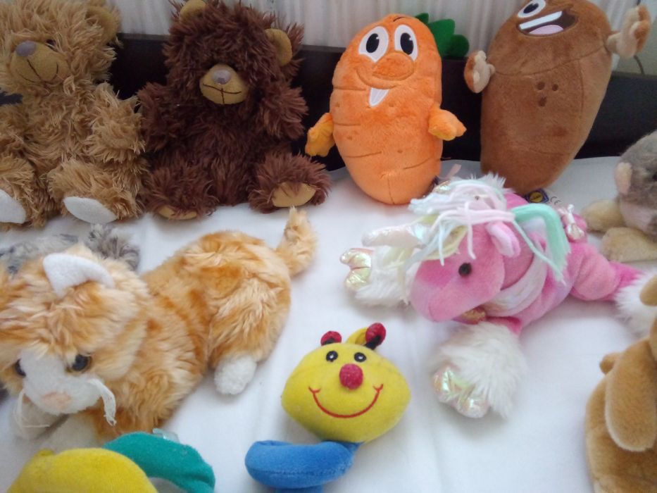 Плюшени играчки.