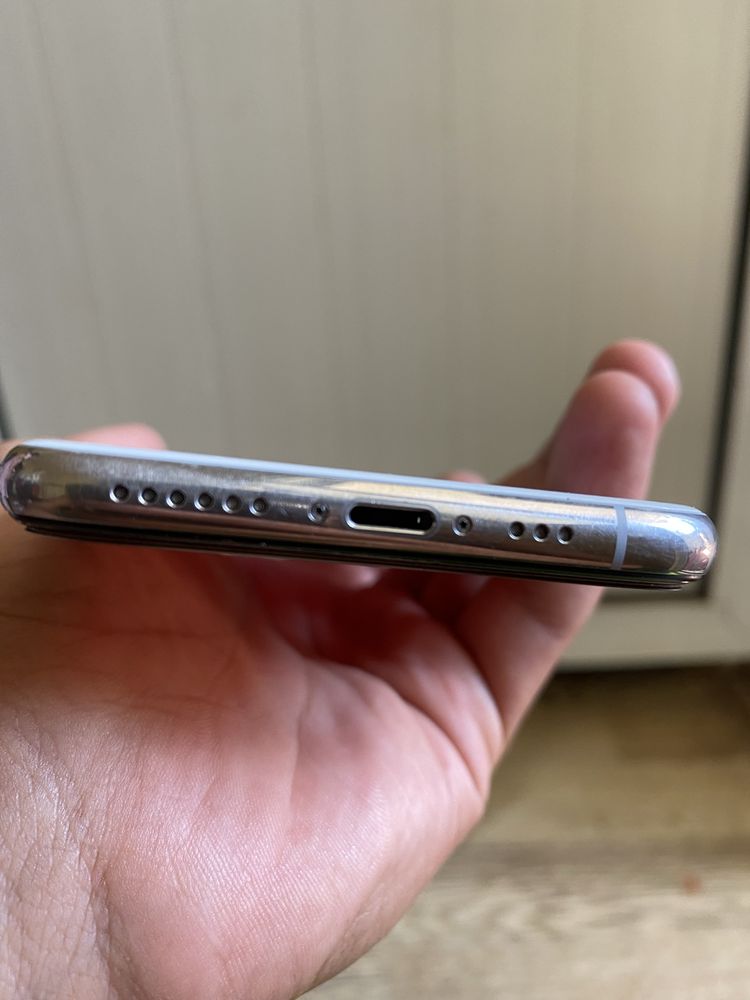 Iphone xs sotiladi