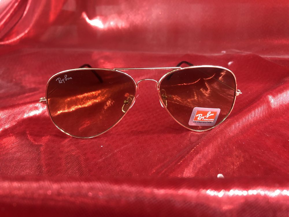 Солнцезащитные очки Ray Ban Aviator original.