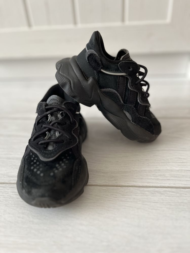Детски маратонки Adidas Ozweego EL I размер 23