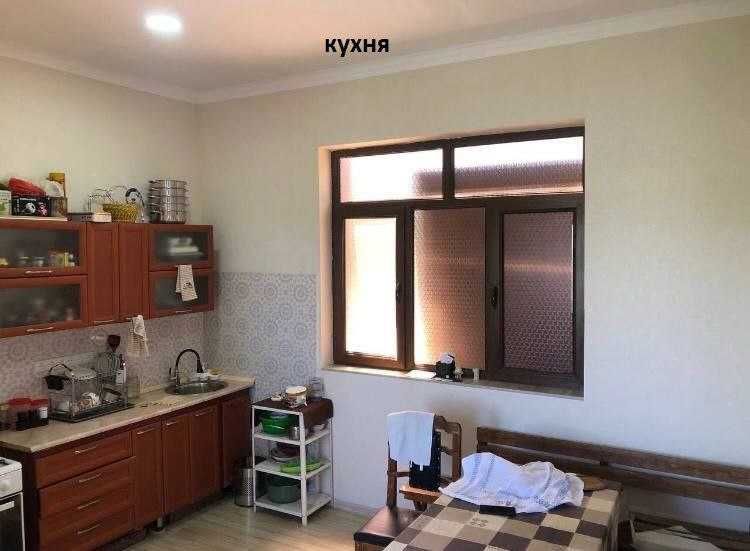 Продается дом Уч кахрамон Парвоз 1.6 сот 5 ком