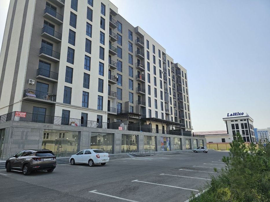 Срочно 3хонали 94кв  Вот булнан Бухара Сити жойлашга Ветренни Шахар Це