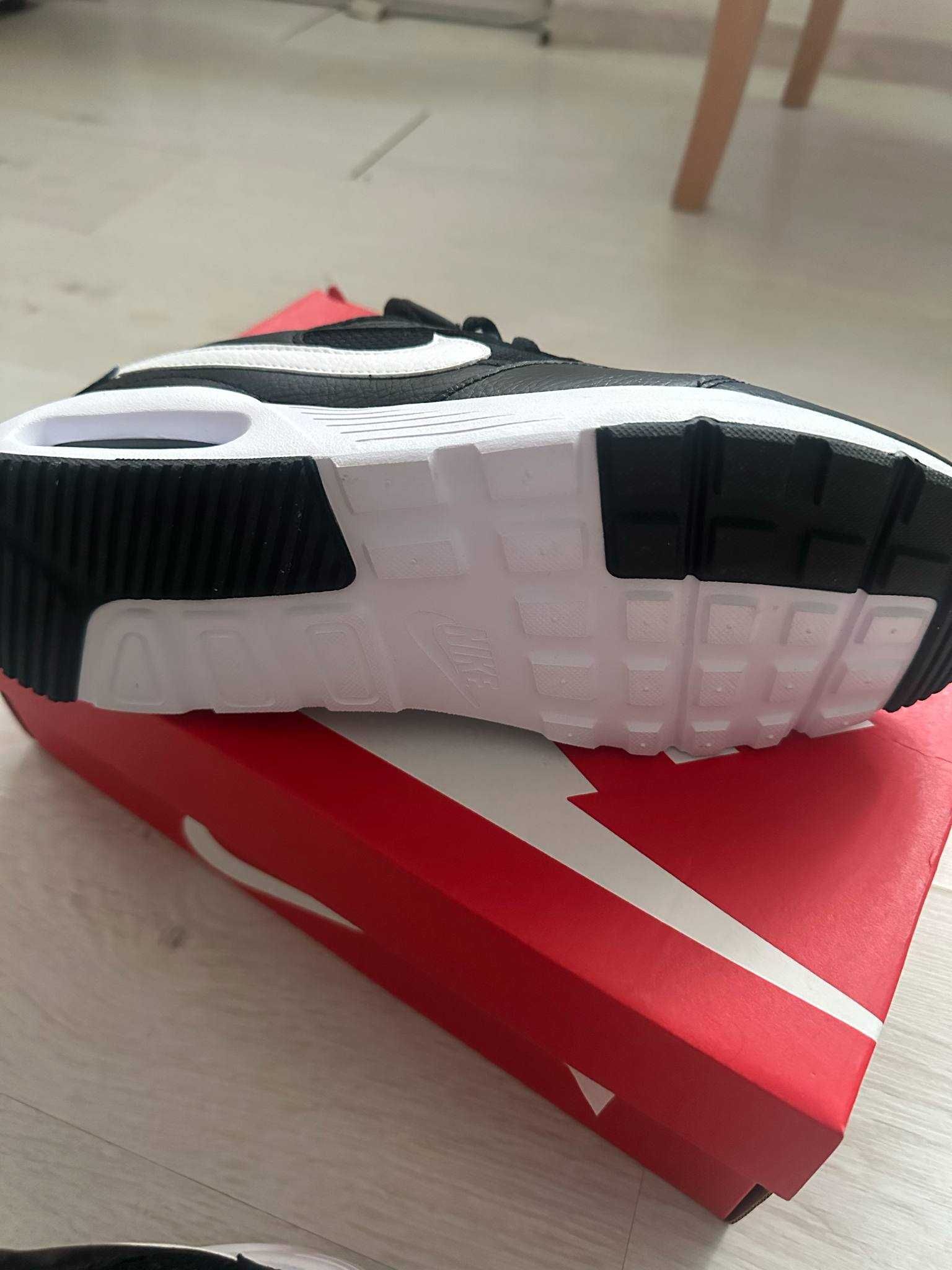 Маратонки NIKE AIR MAX SC, 43 номер