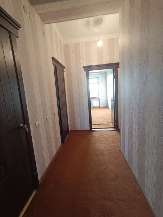 1/4/5 сотилади 47.5м²