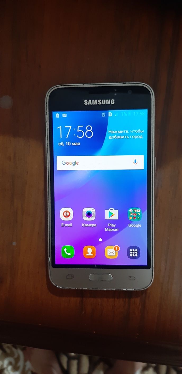 SAMSUNG J1 (2016) сотилади