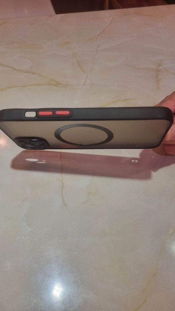 Калъф за Iphone 13 -нов