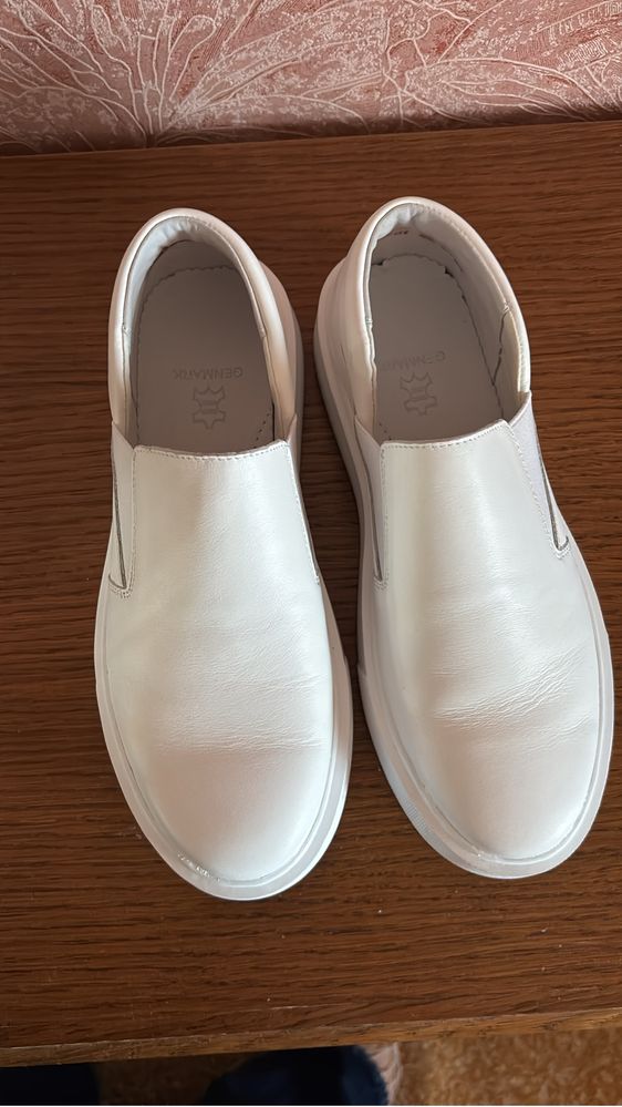 Слипоны (мокасины)