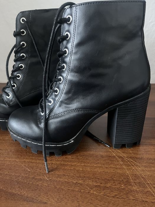 Женская обувь полуботинки