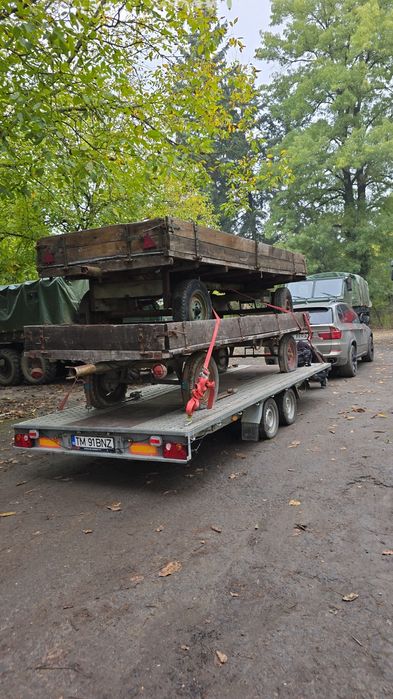 Vând Remorca tractor