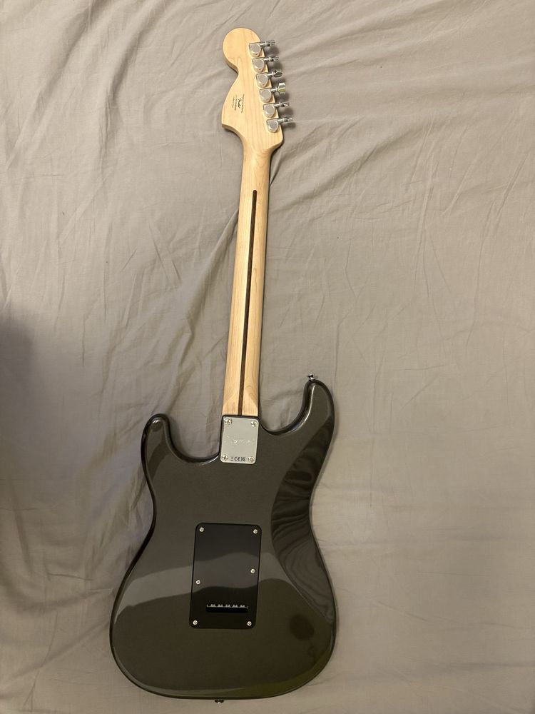 chitara electrica Squier Affinity Strat HH IL CF