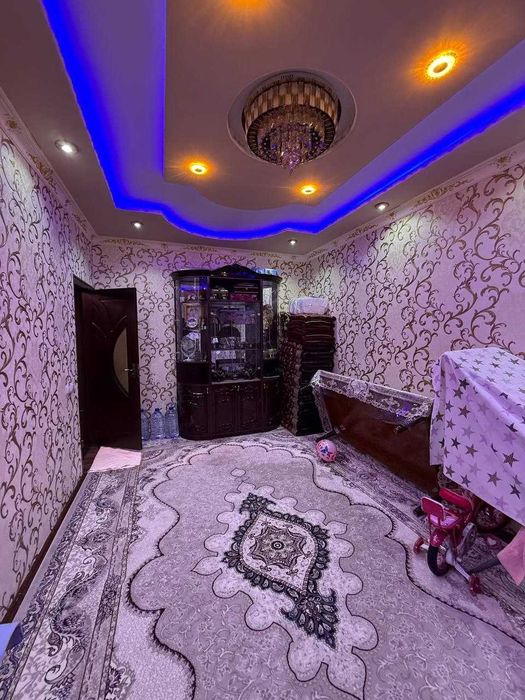 Гулободда 4 хона евро квартира сотилади!