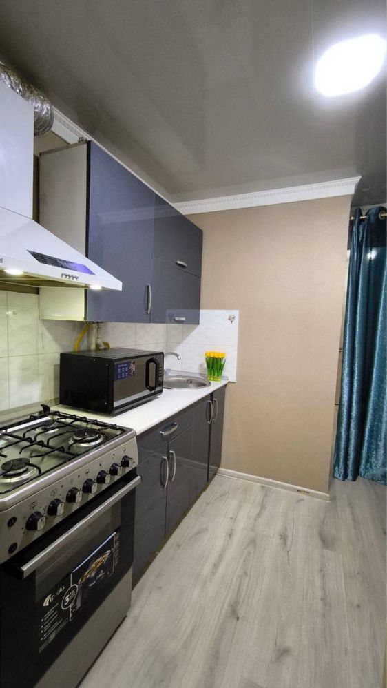 1в2 квартира с евро ремонтом, 38 м², рядом метро и Ц-1`