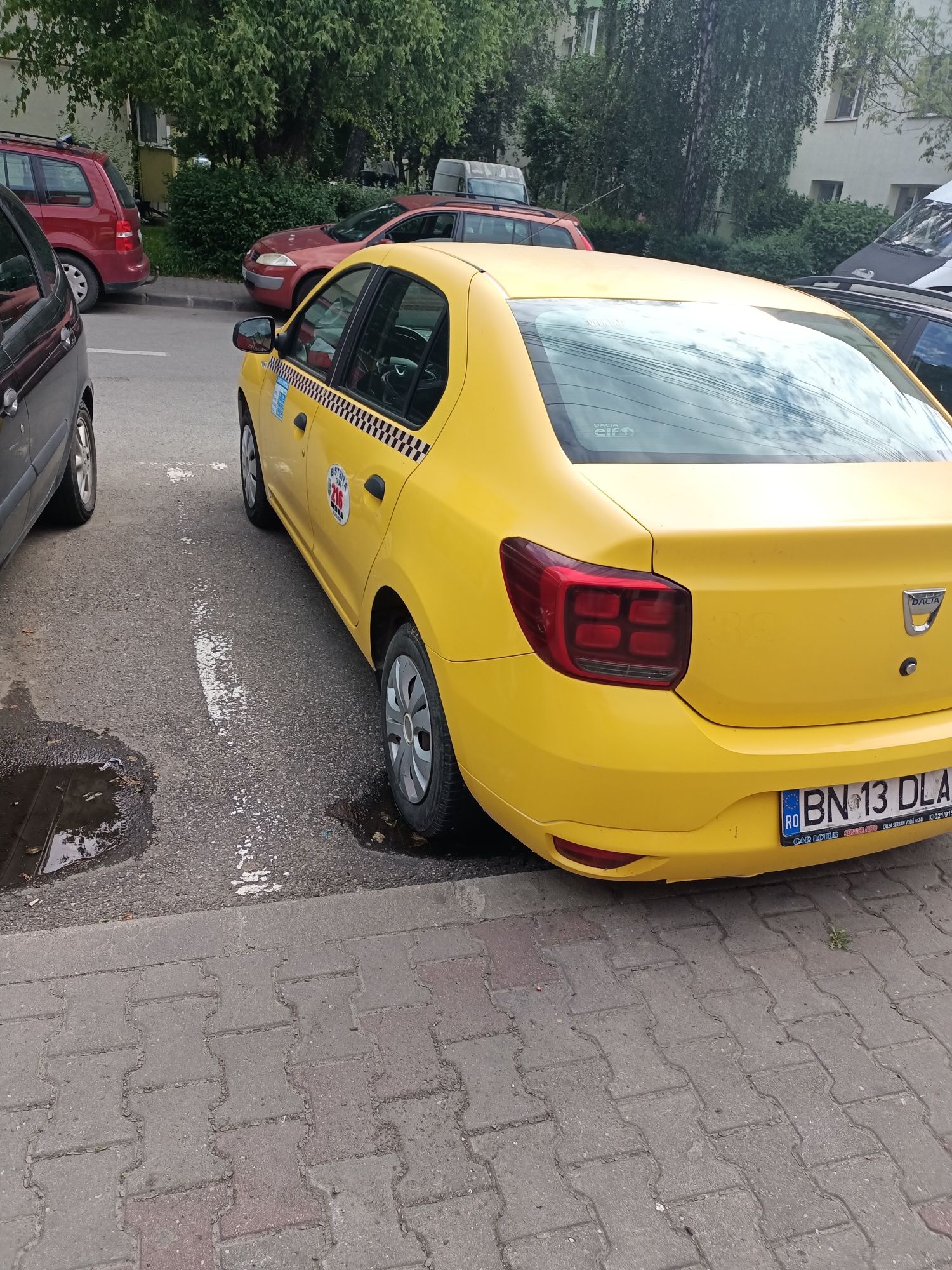 Vând Dacia Logan benzina și gpl 2019 km 107000