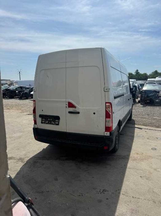 Piese Renault Master din Dezmembrari – Stoc Mare Disponibil
