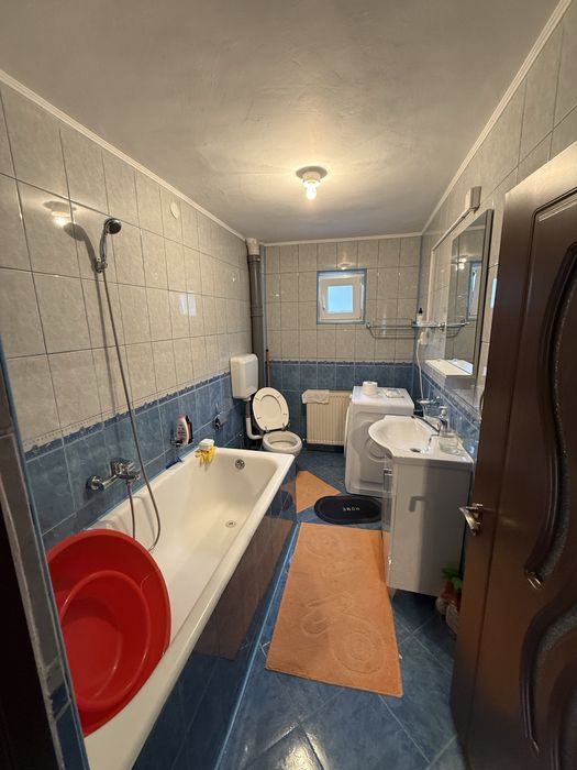 Casa in sinaia utilata/mobilata formata din 3 apartamente zona Furnica