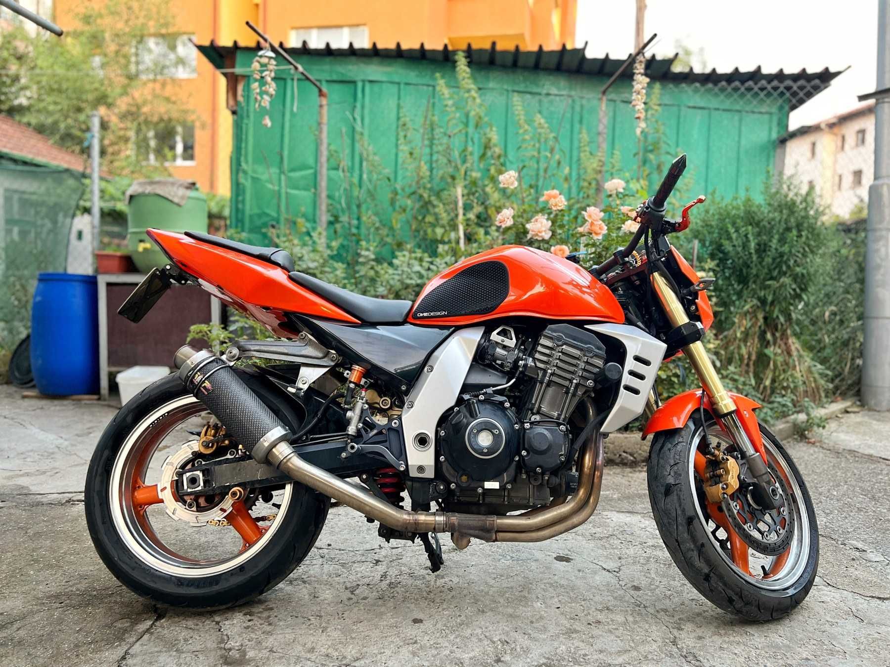 Kawasaki Z1000 / Кавазаки Z1000 2005