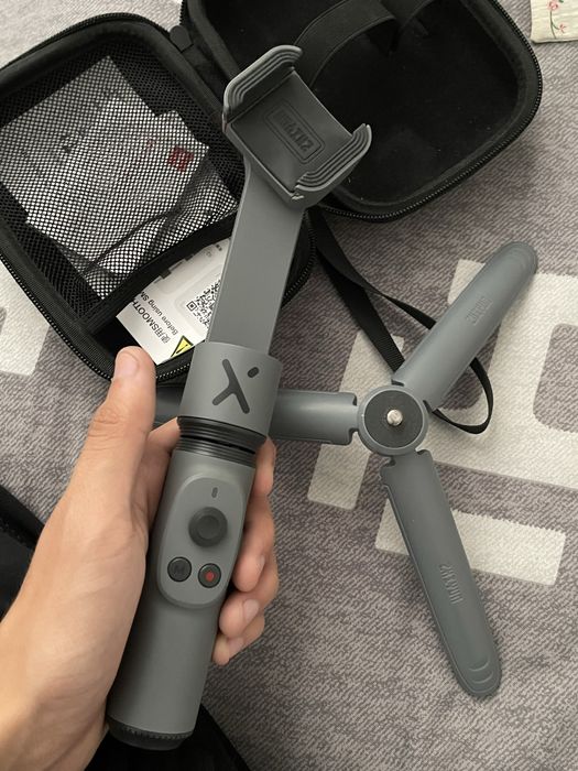стабилизатор для смартфона Zhiyun Smooth-X