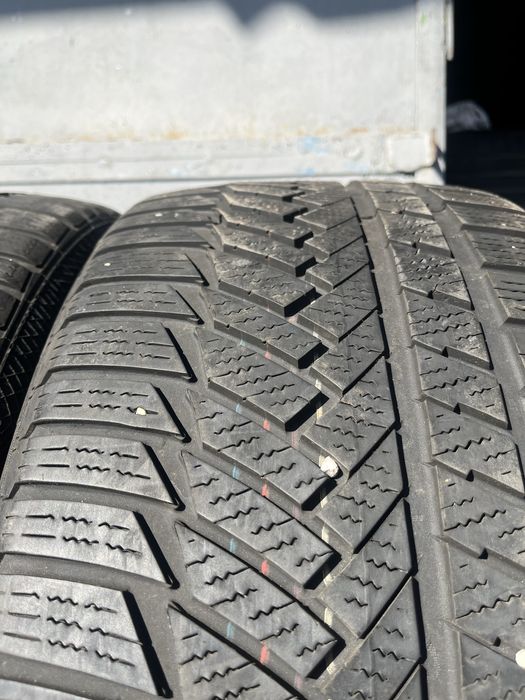 2 бр. зимни гуми 255/40/19 Continental MO DOT 4120 5-5,5 mm