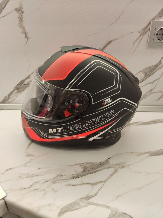 Каска за мотор MT Tunder 3 размер L