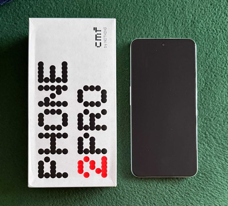 Smartphone Nothing CMF Phone 2 Pro impecabil plus două huse