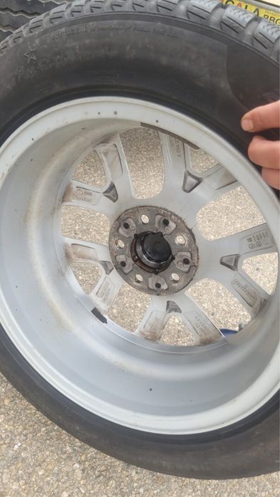 Jante BMW 6856076 5x112 cu anvelope de iarna Pirelli