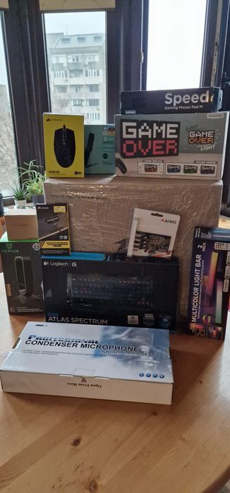 Vând pc gaming complet cu accesorii