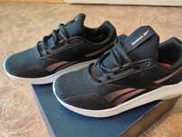 Чисто нови маратонки Reebok 38ми номер