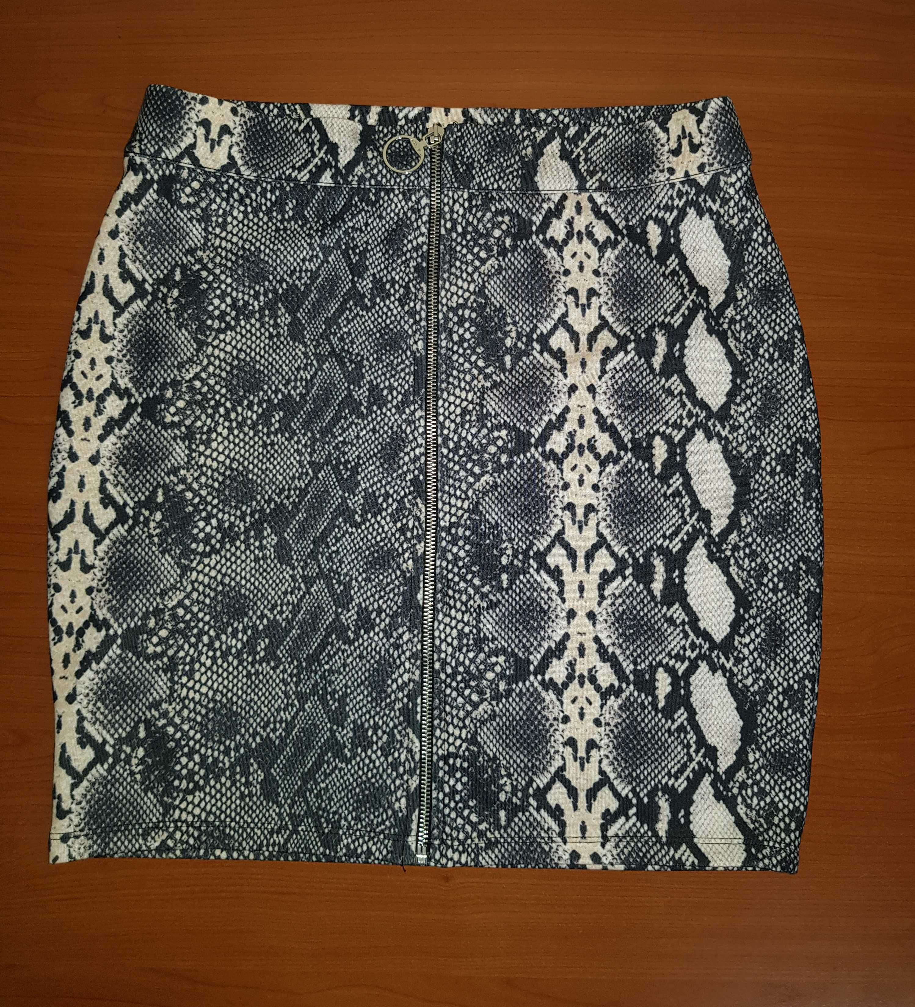 fustă scurtă animal print, mărimea 42-44